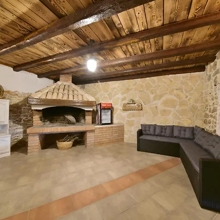 Vila Lapis Zadarvillas