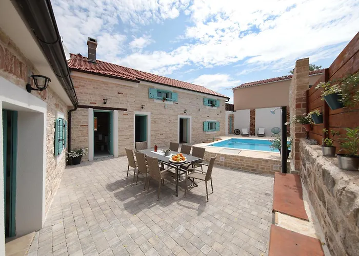 Villa Lapis Zadarvillas *